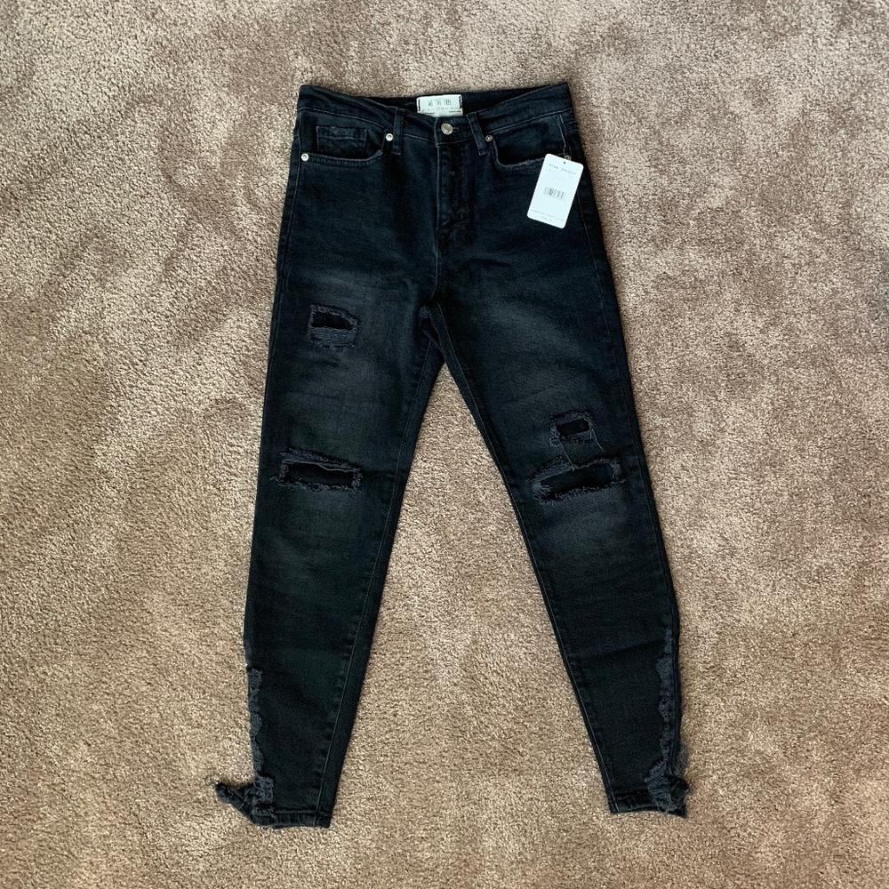Free People Black Distressed Skinny Jeans BNWT